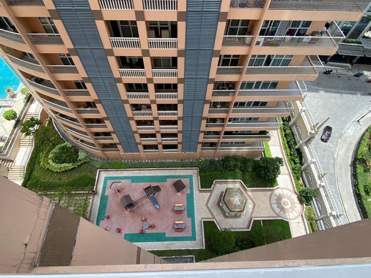 Spacious Condo In Venice Luxury Residences Taguig Exterior photo