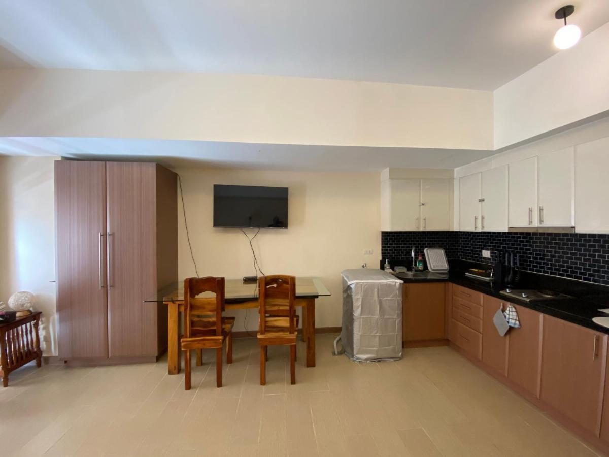 Spacious Condo In Venice Luxury Residences Taguig Exterior photo